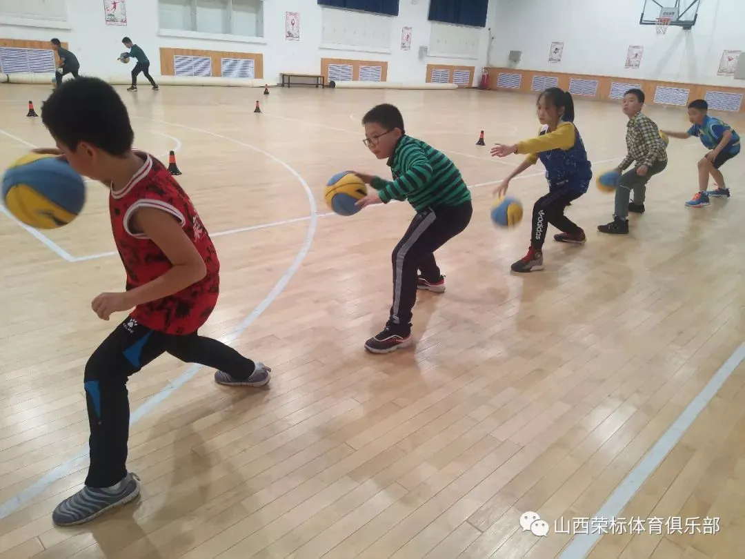 篮球训练计划表控球怎么写_0